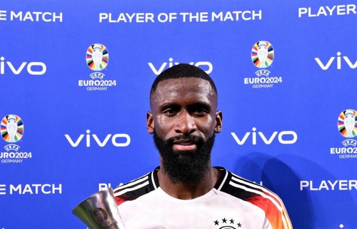 يورو
      2024..
      تعرف
      على
      رجل
      مباراة
      ألمانيا
      والدنمارك
      بدور
      الـ16 الفجر سبورت