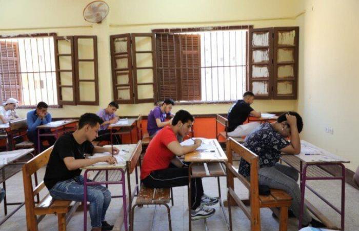 حقيقة
      تسريب
      نتيجة
      الثانوية
      العامة
      على
      تليجرام..
      أول
      رد
      من
      التعليم - بوابة المساء الاخباري