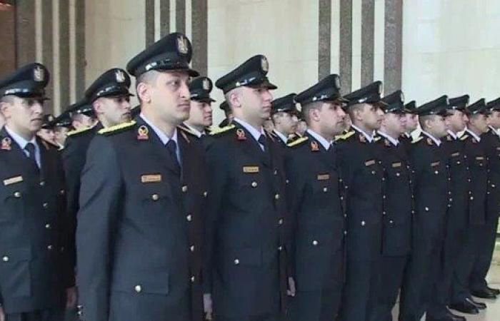 الخطوات
      المطلوبة..
      كيف
      تقدم
      أوراقك
      في
      كلية
      الشرطة
      لعام
      2024؟ - بوابة المساء الاخباري