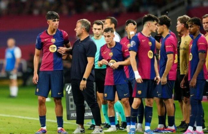 فليك
      يعلن
      تشكيل
      برشلونة
      ضد
      موناكو
      في
      دوري
      أبطال
      أوروبا
      ومفاجأة
      بالوسط - بوابة المساء الاخباري