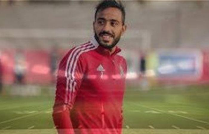 أشرف
عبد
العزيز:
كهربا
قالي
متشغلشي
بالك
بشيك
الزمالك
إلا
بعد
انتهاء
أزمة
فتوح .. بوابة المساء الاخباري