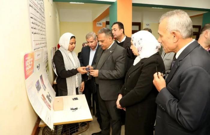 محافظ الشرقية يتفقد المعرض السنوي لمسابقة «آيسف» الدولية .. بوابة المساء الاخباري