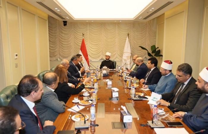 وزير الأوقاف: الطرق الصوفية لها دور وطني في الحفاظ على هوية المجتمع .. بوابة المساء الاخباري