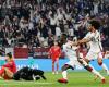 مواعيد
      مباريات
      اليوم
      الجمعة
      27122024
      والقنوات
      الناقلة..
      مواجهات
      قوية
      في
      كأس
      الخليج
      2024
      خليجي
      26