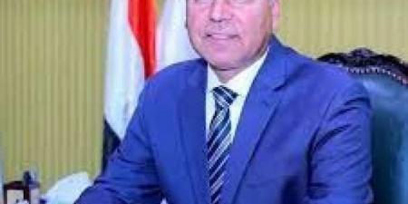 الفجر سبورت .. وزير
      النقل
      يفتتح
      المرحلة
      الأولى
      من
      مشروع
      التاكسي
      الكهربائي
      بالعاصمة
      الإدارية